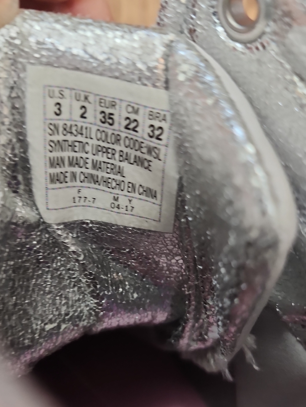 NIB Skechers Girls Shoutouts Zipper Fancy High Top Sneakers White Silver Size 3 - Picture 8 of 11